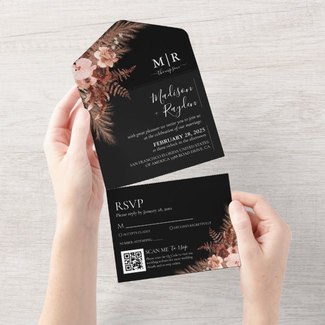 Invitación Todo En Uno Elegante Boda de código QR de Pampas Rústicas Negr (desgarro)