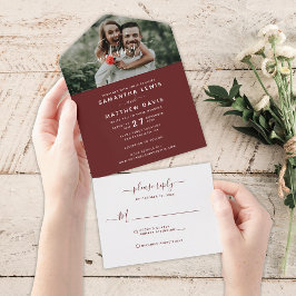 Invitación Todo En Uno Elegante Boda de Fotografía con Caligrafía en Rojo