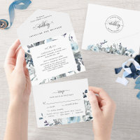Elegante Boda Floral Azul con RSVP Perforado