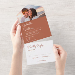 Invitación Todo En Uno Elegante Boda fotográfico de Terracotta Monograma 