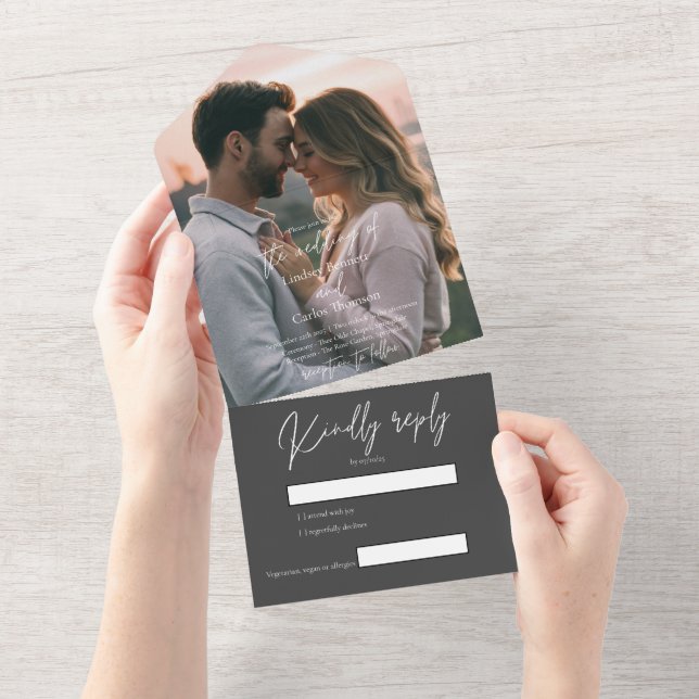 Invitación Todo En Uno Elegante foto de boda gris moderno con RSVP (desgarro)