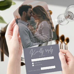 Invitación Todo En Uno Elegante foto de boda moderna y sombría en gris co