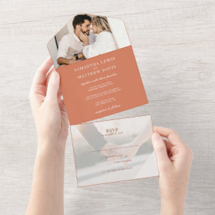 Invitación Todo En Uno Elegante Foto de Compromiso Boda de Terracota