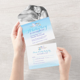 Invitación Todo En Uno Entrega de la cigüeña de la ducha de bebé foto azu