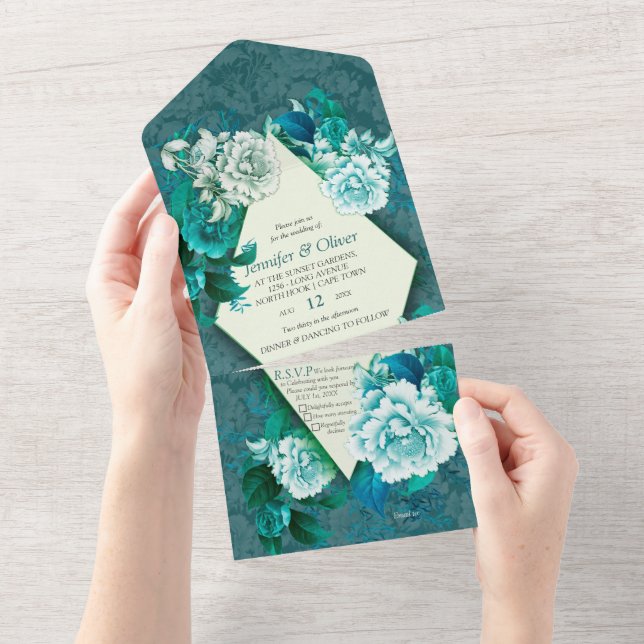 Invitación Todo En Uno Flores de rosa blanca en papel de patrón verde (desgarro)