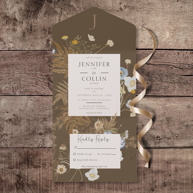 Invitación Todo En Uno Flores silvestres rusas Monograma Brown Sin cena (Rustic Wildflowers Monogram Brown All in One Wedding Invitation without Dinner Options)