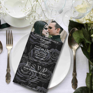 Invitación Todo En Uno Foto de fondo floral del Rosa negro gótico oscuro