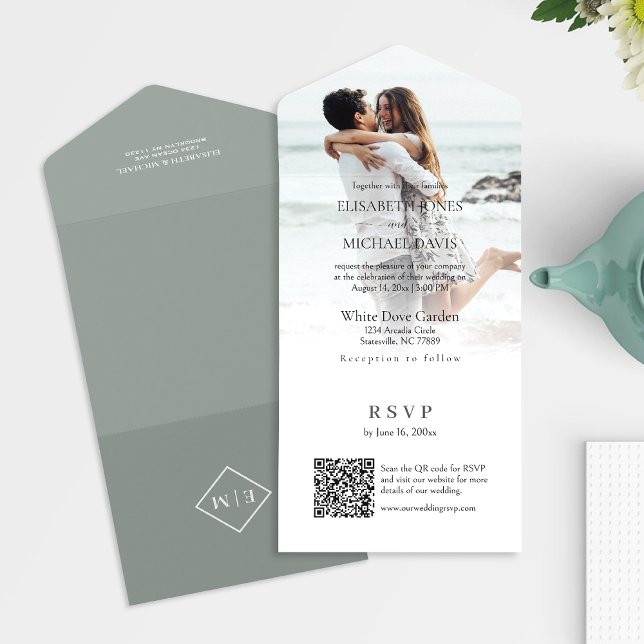 Invitación Todo En Uno Foto moderna Código QR Boda verde sabio (All-in-one wedding invitation with QR code to RSVP - Simplify and save time for you and your guests.)