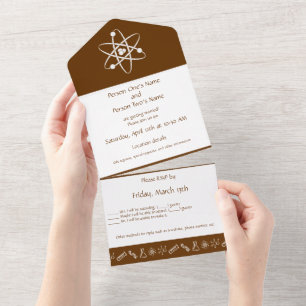 Invitación Todo En Uno Fuerzas Atractivas en Chocolate