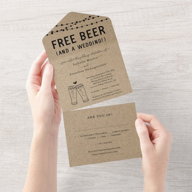 Invitación Todo En Uno Funny Free Beer Boda con RSVP y Registro Todo I (desgarro)