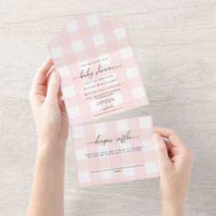 Invitación Todo En Uno Gingham Rosa En Una Invitación De Ducha De Bebé