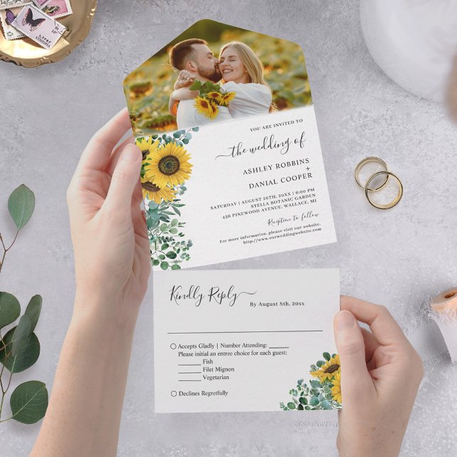 Invitación Todo En Uno La vegetación del girasol Eucalyptus Boda Foto (Subido por el creador)