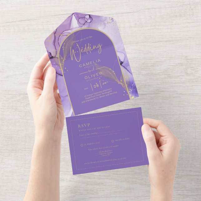 Invitación Todo En Uno Lavanda enigmática y Boda morado dorado (desgarro)