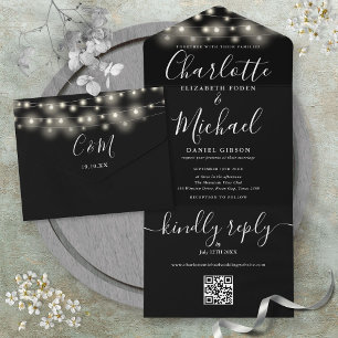 Invitación Todo En Uno Luces de Cuerda en Blanco y Negro Código QR Boda