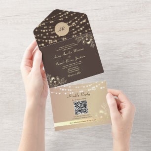 Invitación Todo En Uno Luces de Cuerda Marrón Espresso QR Foto Boda