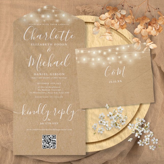 Invitación Todo En Uno Luces de Cuerda Rustic Kraft Código QR Boda  (Rustic Kraft String Lights QR Code Wedding All In One Invitation)