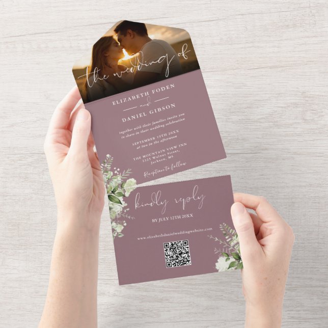 Invitación Todo En Uno Mauve Floral Greenery QR Código Boda Foto (desgarro)