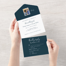 Invitación Todo En Uno monograma de fotografía de pareja costera blanca a