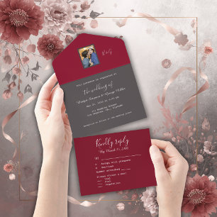 Invitación Todo En Uno monograma de fotografía de pareja elegante con un