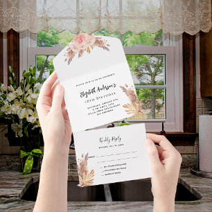 Invitación Todo En Uno Pampas de cumpleaños rosa de hierbas flores rosada