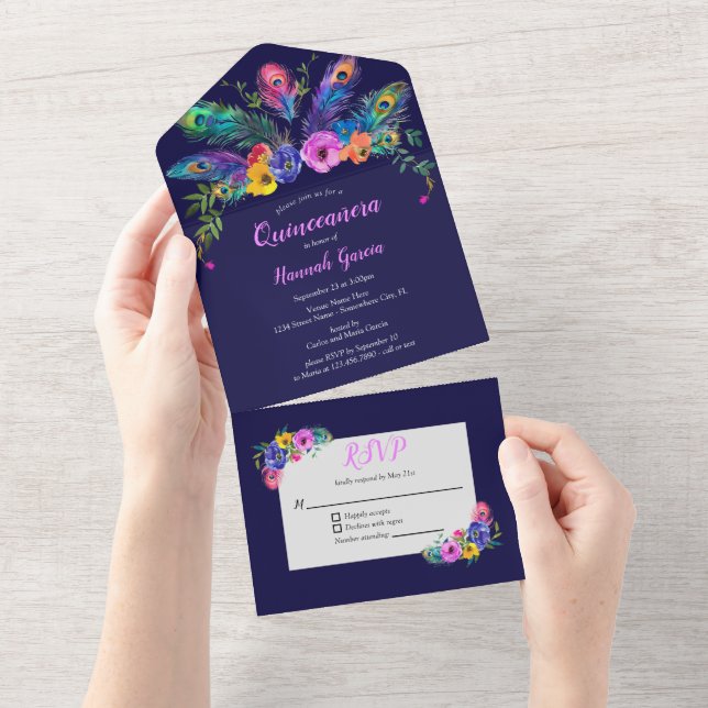 Invitación Todo En Uno Pañuelas de pavo real y flores Quinceañera morada (desgarro)