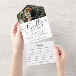 Invitación Todo En Uno Por fin celebrar la foto mono boda tardío