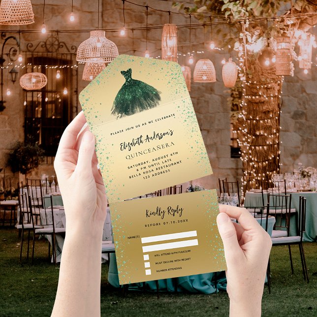 Invitación Todo En Uno Quinceanera purpurina de vestido de oro verde esme (Subido por el creador)