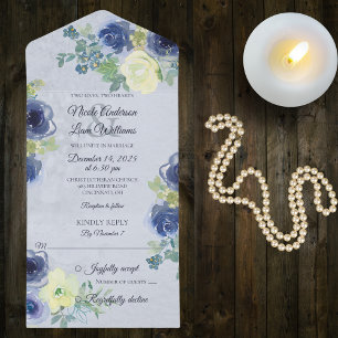 Invitación Todo En Uno Rosas azules y marfileños en azul pálido