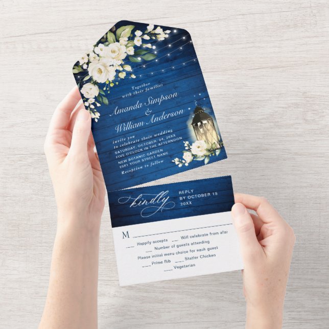 Invitación Todo En Uno Rosas blancas Boda de Lantern Royal Blue Wood (desgarro)