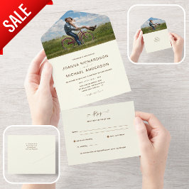 Invitación Todo En Uno RSVP de boda de foto crema inclusiva
