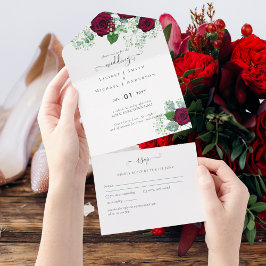 Invitación Todo En Uno RSVP de la boda de todas las rosas rojas profundas
