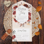 Invitación Todo En Uno Rústica caída de flores rojas en cena crema<br><div class="desc">TAMBIÉN ESTÁ DISPONIBLE CON UN CÓDIGO QR PARA ESCALAR EN EL ÁREA RSVP. Este diseño presenta un marco de rúcula floral de color arena y crema sobre un suave fondo de marfil. Las invitaciones todo en uno personalizadas son una combinación única de una invitación personalizado bien impresa y una postal...</div>
