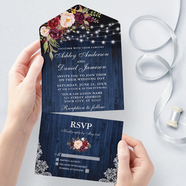 Invitación Todo En Uno Rústico Boda Floral Blue Wood Luces Lace (All In One Wedding Invitation with tear off RSVP Card)