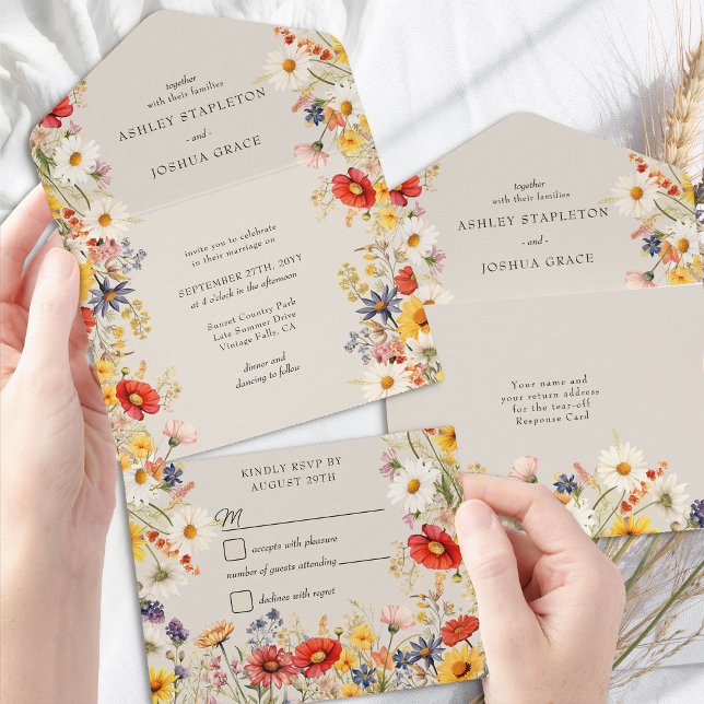Invitación Todo En Uno Rústico Boda floral elegante y RSVP (Wedding Invitation with detachable RSVP Card - Rustic Wildflower Wedding Collection by Darling & May)