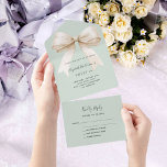 Invitación Todo En Uno Sage color beige crema de color verde dulce 16 rsv<br><div class="desc">Un fondo verde salado,  decorado con una gran proa beige y crema. Personalice y agregue nombres,  detalles del fiesta,  fecha RSVP,  dirección de devolución y nombre.</div>