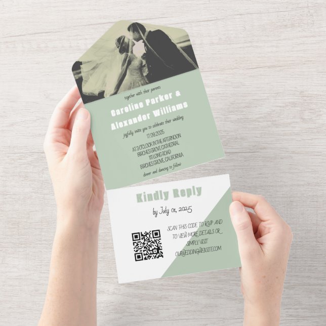 Invitación Todo En Uno Sage Green Moderno Simple QR Code Bold Photo (desgarro)