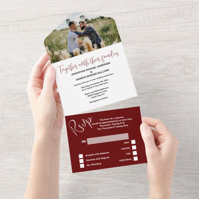 Invitación Todo En Uno Sr. y Sr. Maroon blanco simple y elegante boda de  (desgarro)