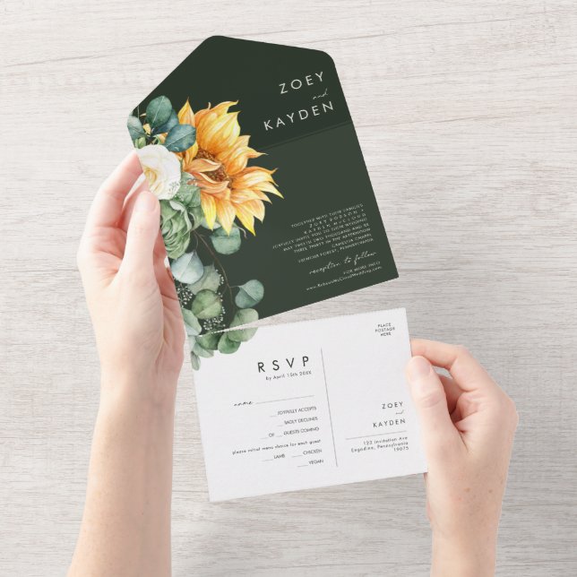 Invitación Todo En Uno Sunflower Country | Sello verde y amarillo y envío (desgarro)