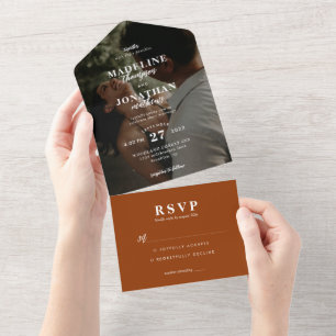 Invitación Todo En Uno Terracotta, un moderno Boda de fotografía de clase