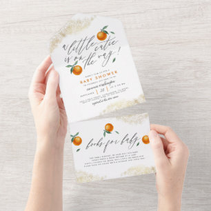 Invitación Todo En Uno Un pequeño Naranja neutral de Baby Shower