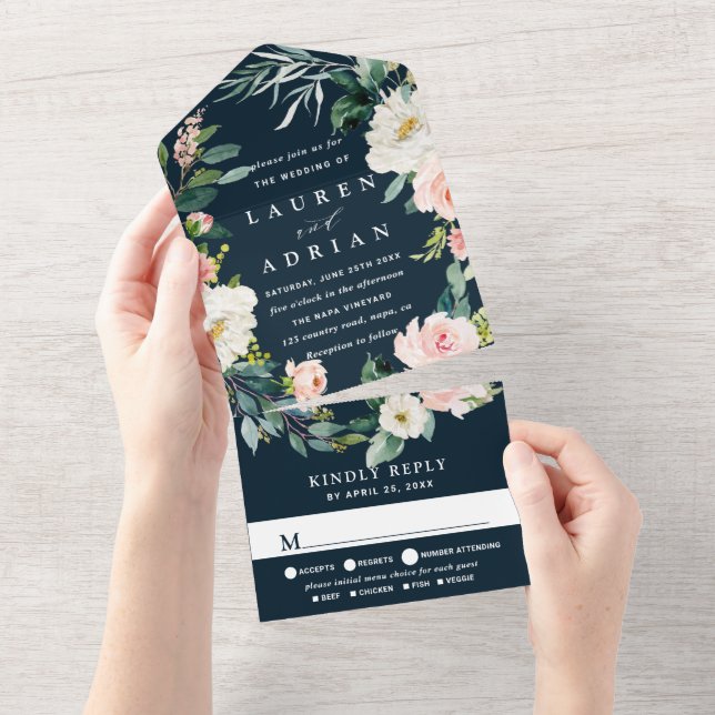 Invitación Todo En Uno Wreath Weddin de la floral de la Marina (desgarro)