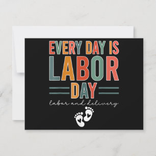 Invitación Todos Los Días Es Trabajo De Camisetas En El Día D