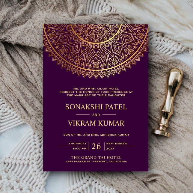 Invitación Tradicional Boda indio de Mandala dorada púrpura (Subido por el creador)