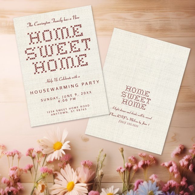 Invitación Travesura hogar dulce hogar hogar hogar Borgoña ho (Rustic and Charming Faux Cross Stitch Home Sweet Home Burgundy Housewarming Invitation)