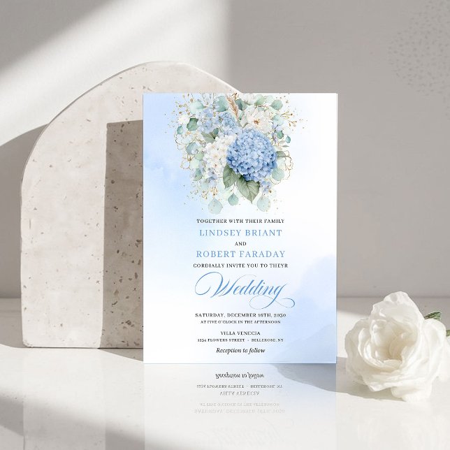 Invitación Trendy Blue Hydrangea Gold Flowers Wedding Invite (Trendy Blue Hydrangea Gold Flowers Wedding Invite)