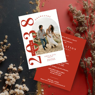 Invitación Trendy Red Arch Twins Graduation Photo TMF26