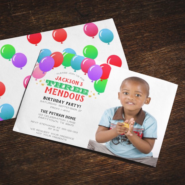 Invitación TRES Fotos Rojas del Globo de Tercer Cumpleaños (Subido por el creador)