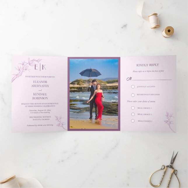 Invitación Tri-Fold Boda De Flores Sin Tiempo (Interior)