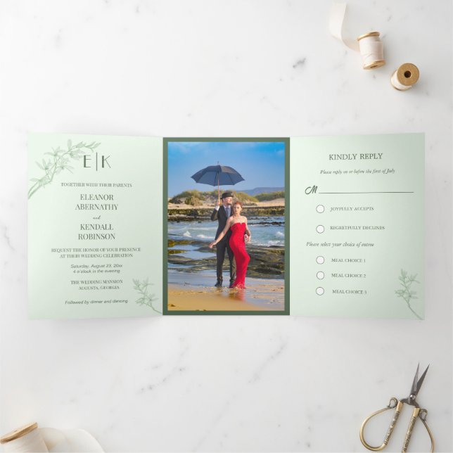 Invitación Tri-Fold Boda De Flores Sin Tiempo (Interior)