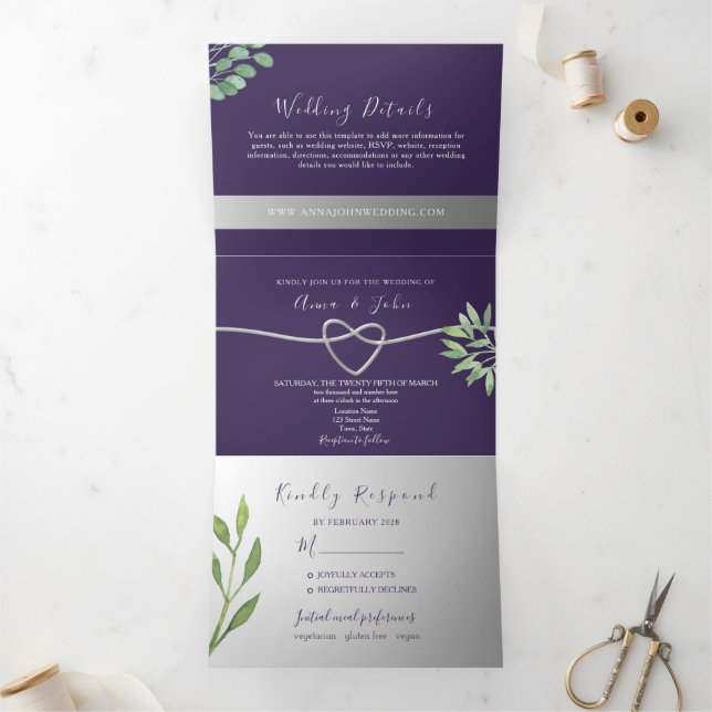 Invitación Tri-Fold Boda de fotografía morado (Interior)